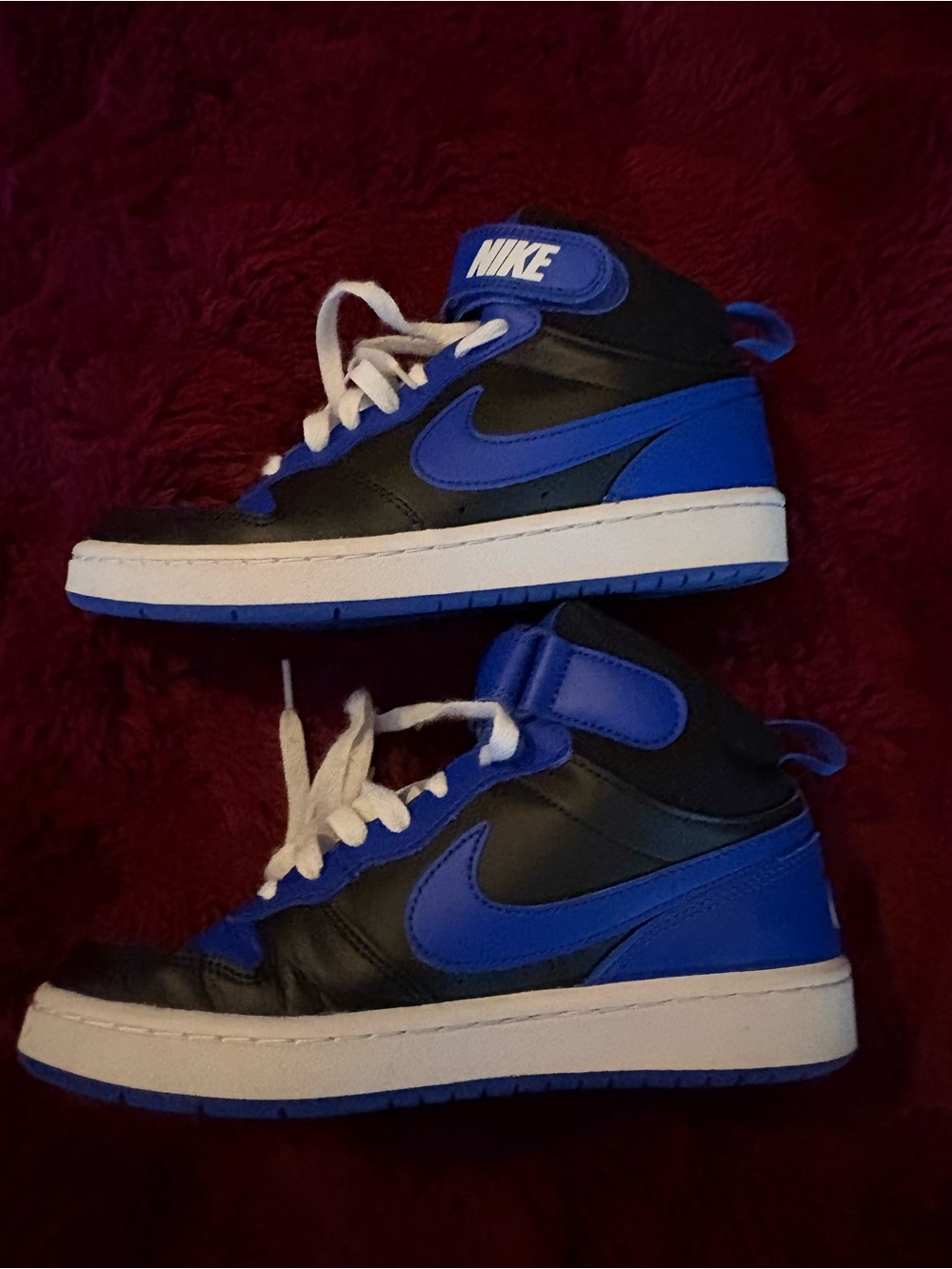 Nike Court Borough Mid 2 Kids High-Top Sneakers in Blue, Black and White
